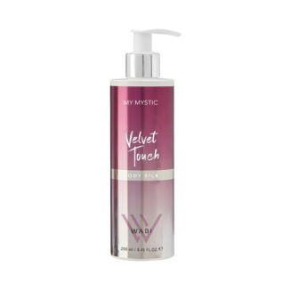 WABI VELVET TOUCH BODY SILK – ΚΡΕΜΑ ΣΩΜΑΤΟΣ ΜΕ ΓΚΛΙΤΕΡ 250ML