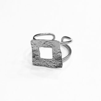 ΧΕΙΡΟΠΟΙΗΤΟ ΑΣΗΜΙ ΔΑΧΤΥΛΙΔΙ CATHERINE ΜΕ ΤΕΤΡΑΓΩΝΟ ΓΕΩΜΕΤΡΙΚΟ ΣΧΕΔΙΟ