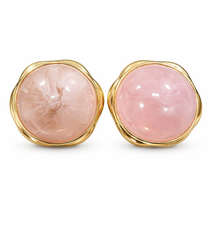 8330edd1-3899-4f65-b17f-aedb442670db-md