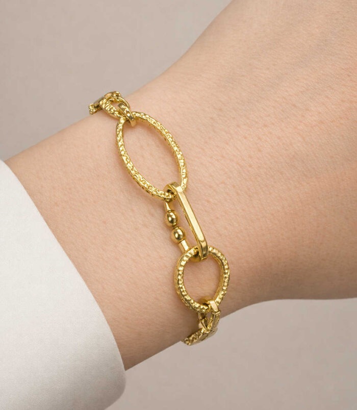 3b93c951-4214-4e09-9c1a-9e1d4b51ca2c