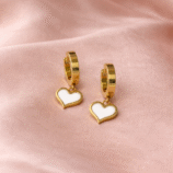 ChatGPT Image 9 Φεβ 2026, 12_34_42 μ.μ.